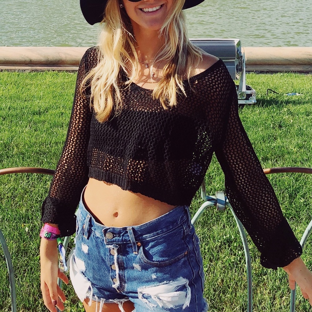 Super down Crochet Top